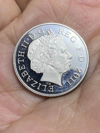 2025年第八十六场(总第一百一十二场）外国好品散币(免佣金) 精制币–英国🇬🇧2011年10便士(伊丽莎白二世老年，盾徽拼图第一版)