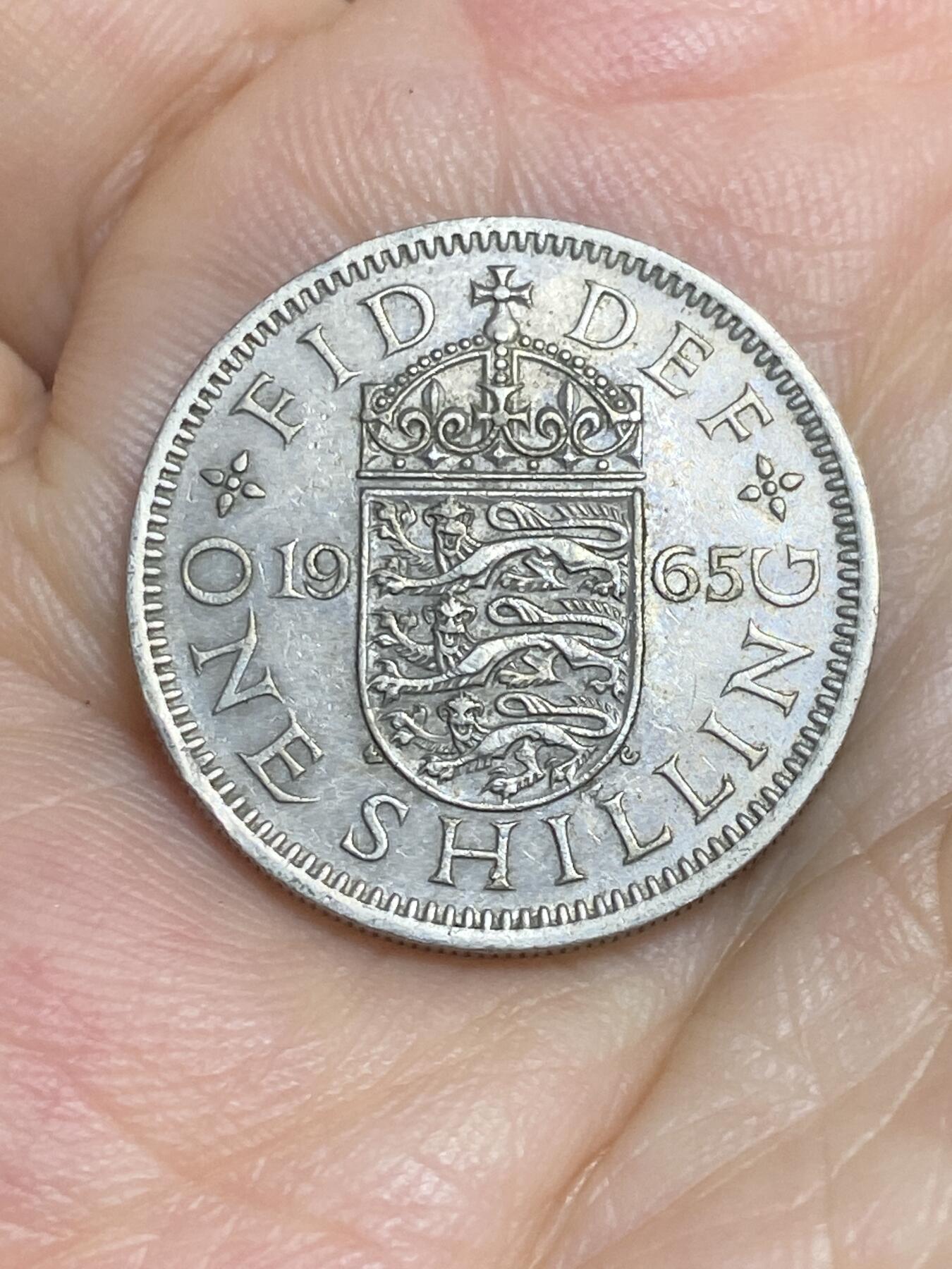 2025年第八十六场(总第一百一十二场）外国好品散币(免佣金) 英国🇬🇧1965年1先令(伊丽莎白二世青年桂冠，第二版，英格兰盾徽版)