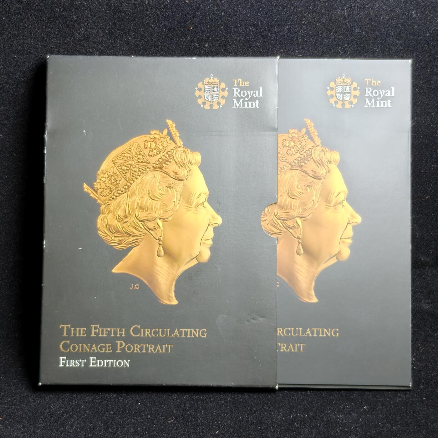 【铜匠收藏】★第125加场★精品币章场，200包邮，不满200.支付运费5元。《接受代拍 代送NGC评级》 英国2015年 女王 盾牌原装 全套8枚纪念币