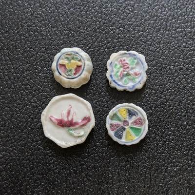 博洋堂暹罗瓷币专场拍卖暨第138期（全场包邮） - 单朵牡丹、牡丹丛/一百巴（泰文）、蝴蝶/变体三宝图案，宋派/莲花