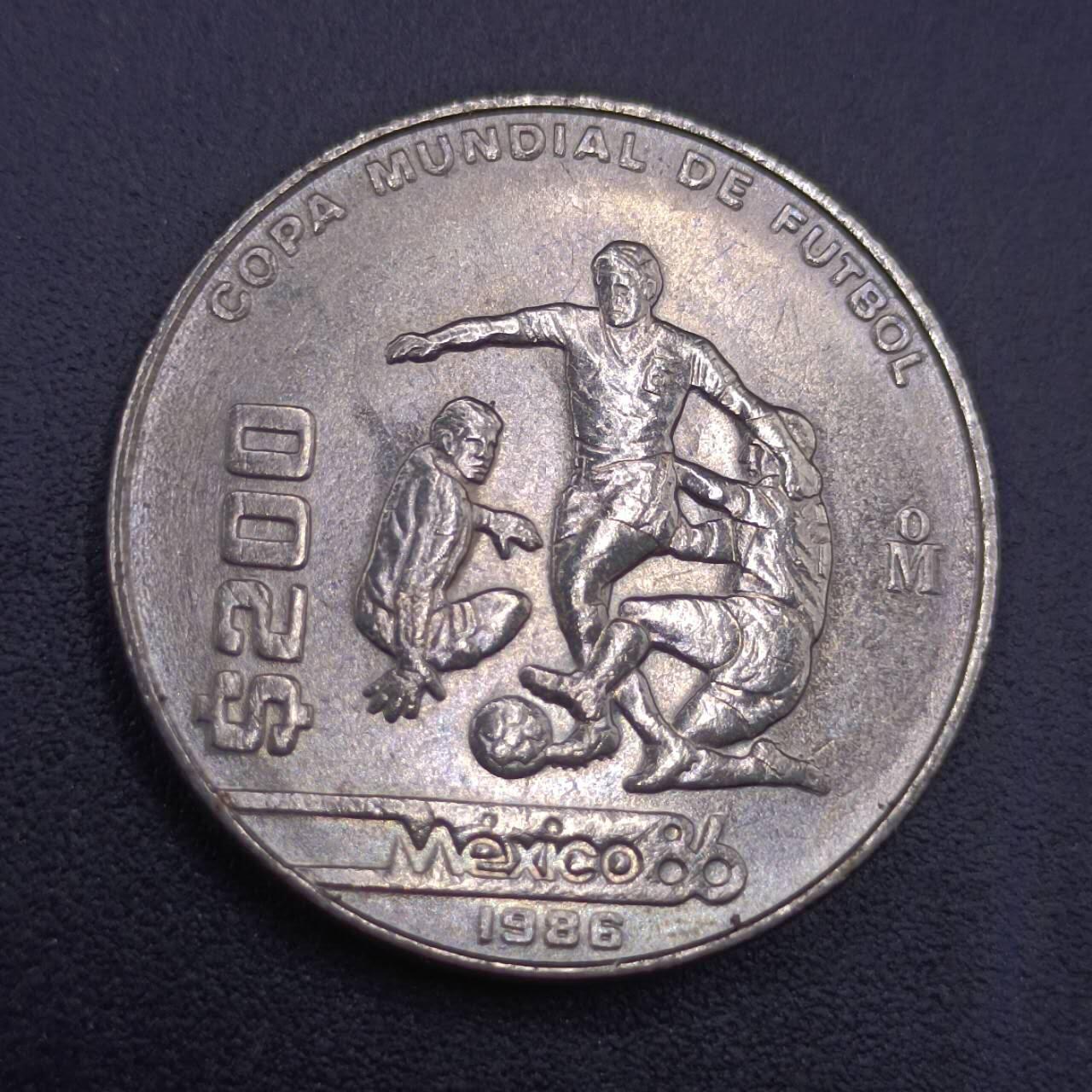 【淘币小摊】实时拍第七百三十二拍  散币场  满百包邮可预留二周 每周一统一发货   墨西哥1986年世界杯200比索纪念币