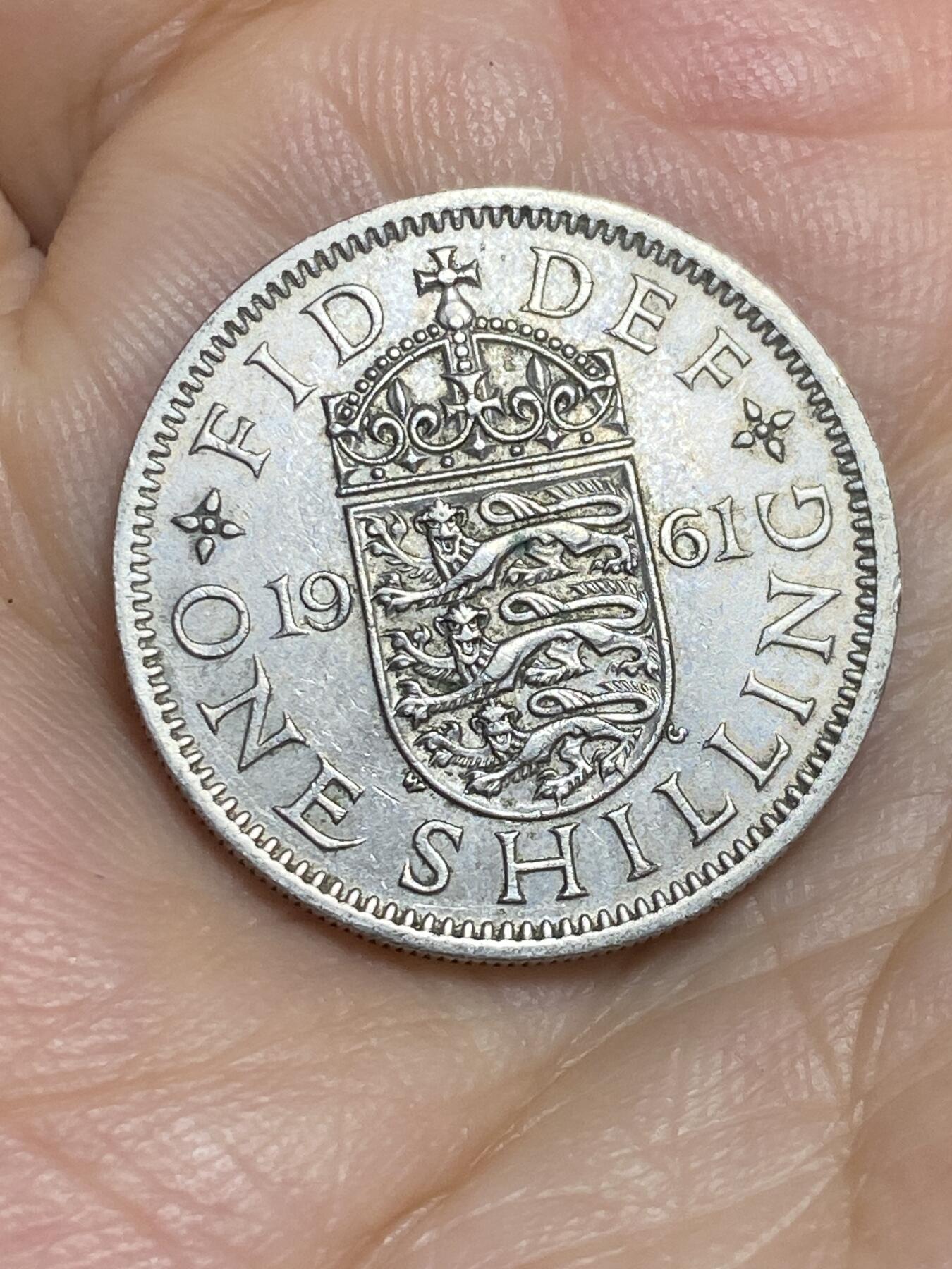 2025年第八十六场(总第一百一十二场）外国好品散币(免佣金) 英国🇬🇧1961年1先令(伊丽莎白二世青年桂冠，第二版，英格兰盾徽版)