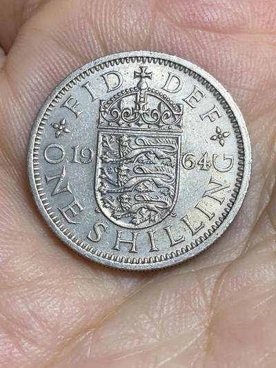 2025年第八十六场(总第一百一十二场）外国好品散币(免佣金) - 英国🇬🇧1964年1先令(伊丽莎白二世青年桂冠，第二版，英格兰盾徽版)
