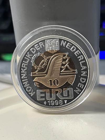 第174期拍卖【长期征集拍品】 - 荷兰1998年海军统帅马顿·特罗普双金属银币，925银，14克，有氧化