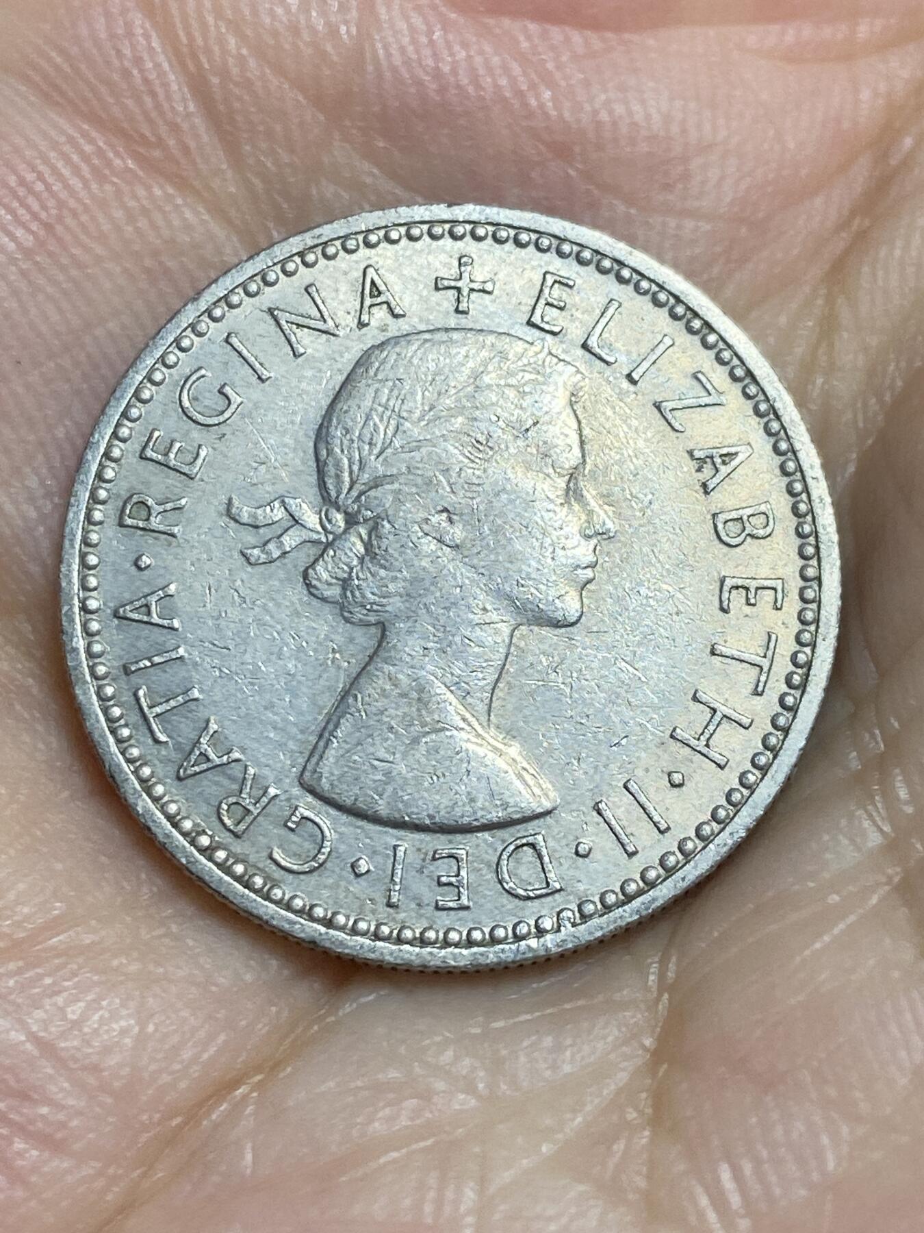 2025年第八十六场(总第一百一十二场）外国好品散币(免佣金) 英国🇬🇧1964年1先令(伊丽莎白二世青年桂冠，第二版，英格兰盾徽版)
