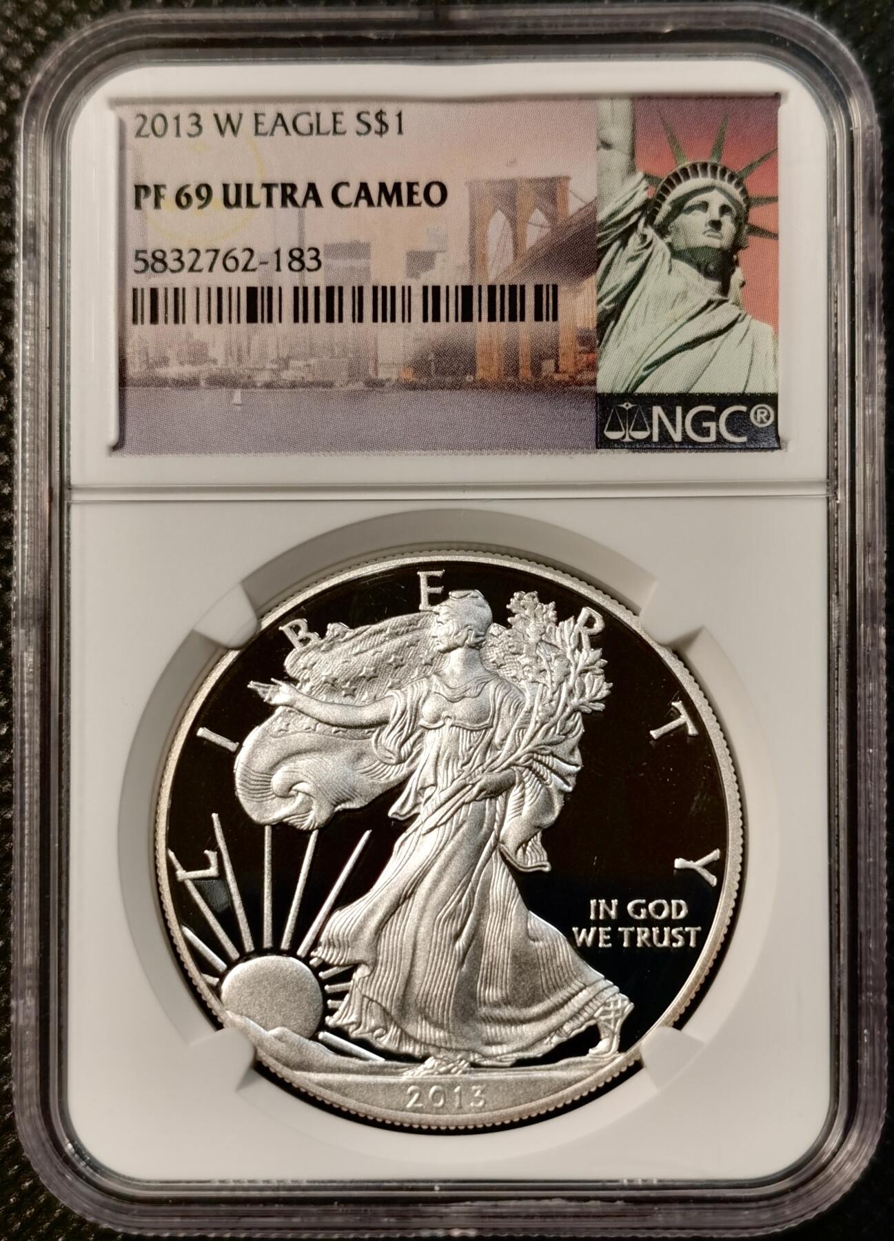 甄臻铺-世界币章拍卖（第32期），送拍享返佣金等优惠多多 NGC-PF69UC 2013美国一美元行走女神精制银币，银价持续暴涨，入手好时机
