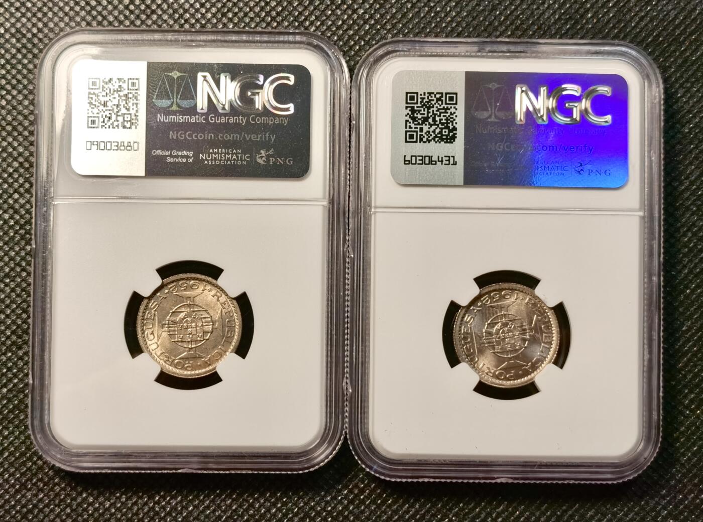 甄臻铺-世界币章拍卖（第32期），送拍享返佣金等优惠多多 NGC-MS65 1952年澳门50分，卷拆高分，2枚一组