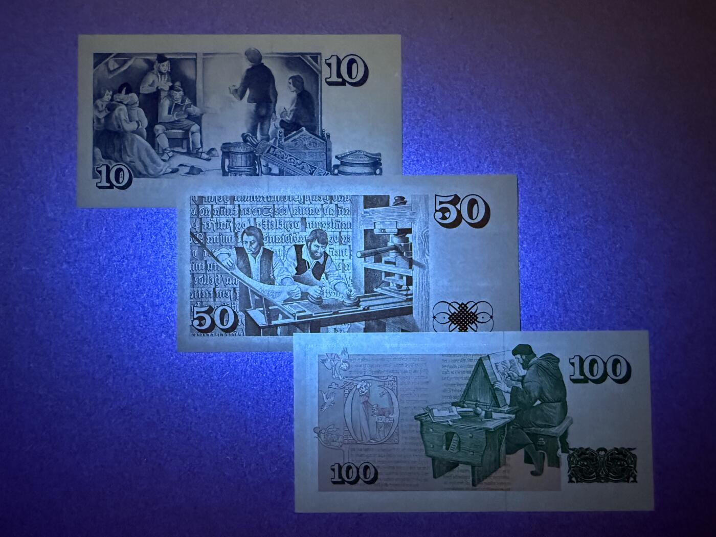 《艾美收藏》第211期-9.6周六外币精品场 冰岛10、50、100克朗3张 UNC 1981年 全程无4