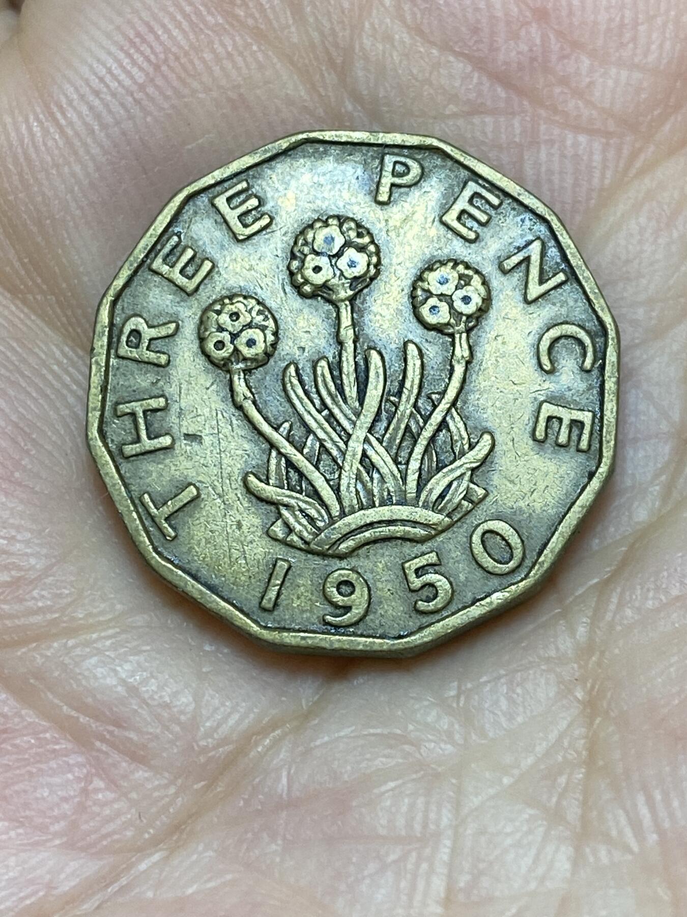 2025年第八十六场(总第一百一十二场）外国好品散币(免佣金) 较少见–英国🇬🇧1950年3便士(乔治六世第二版)