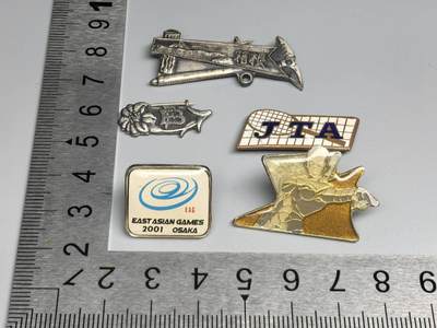 小驴勋章奖章收藏9月6日星期六晚18点拍卖（有偿代拍，送拍规则在简介最后，参拍须阅读规则后再参拍，关系到运费包装发货时效真假辨别等关键信息，店主微信码在最后一拍品） - 日本徽章一组5枚