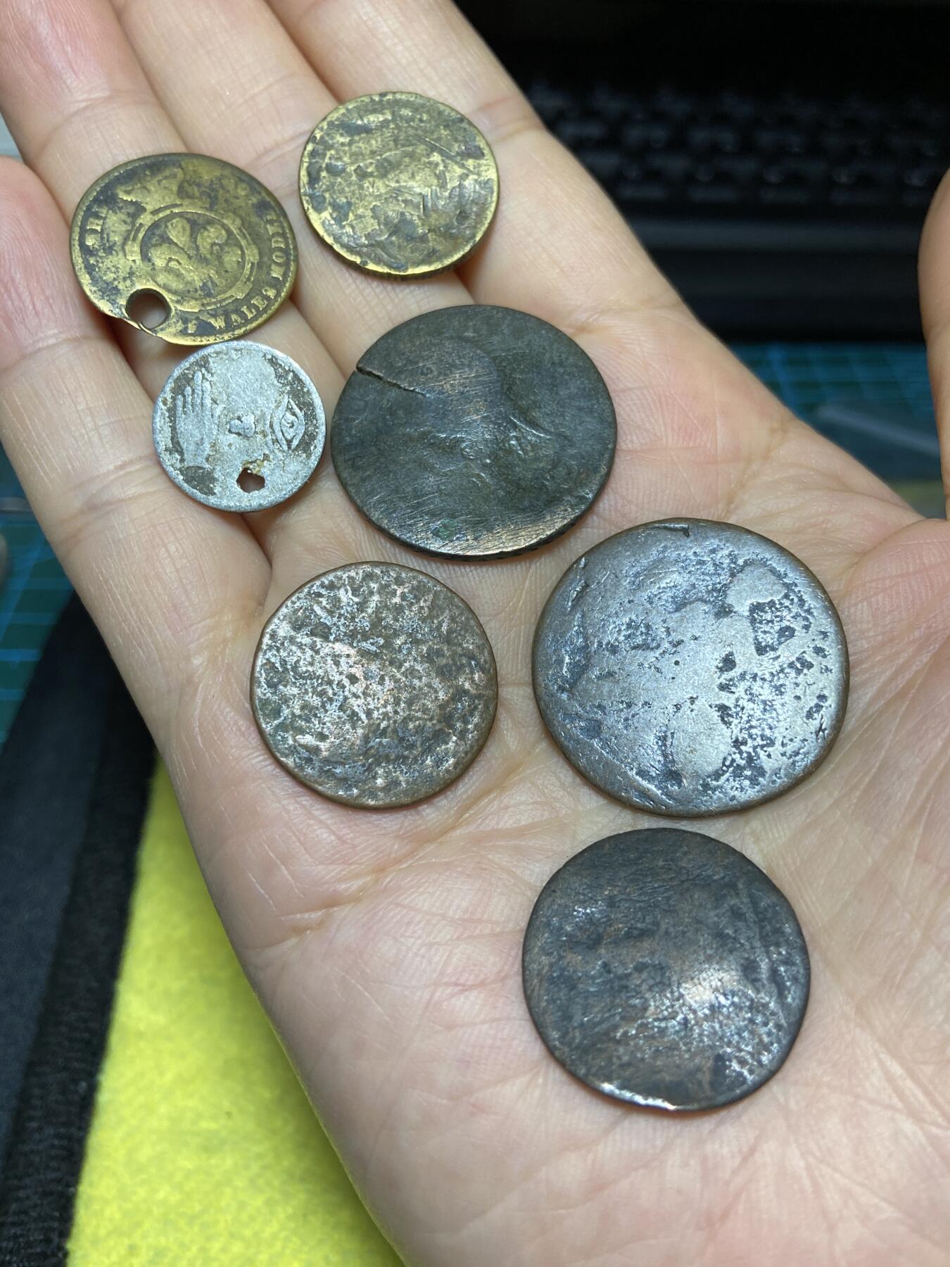 2025年第八十六场(总第一百一十二场）外国好品散币(免佣金) 差品老币7枚