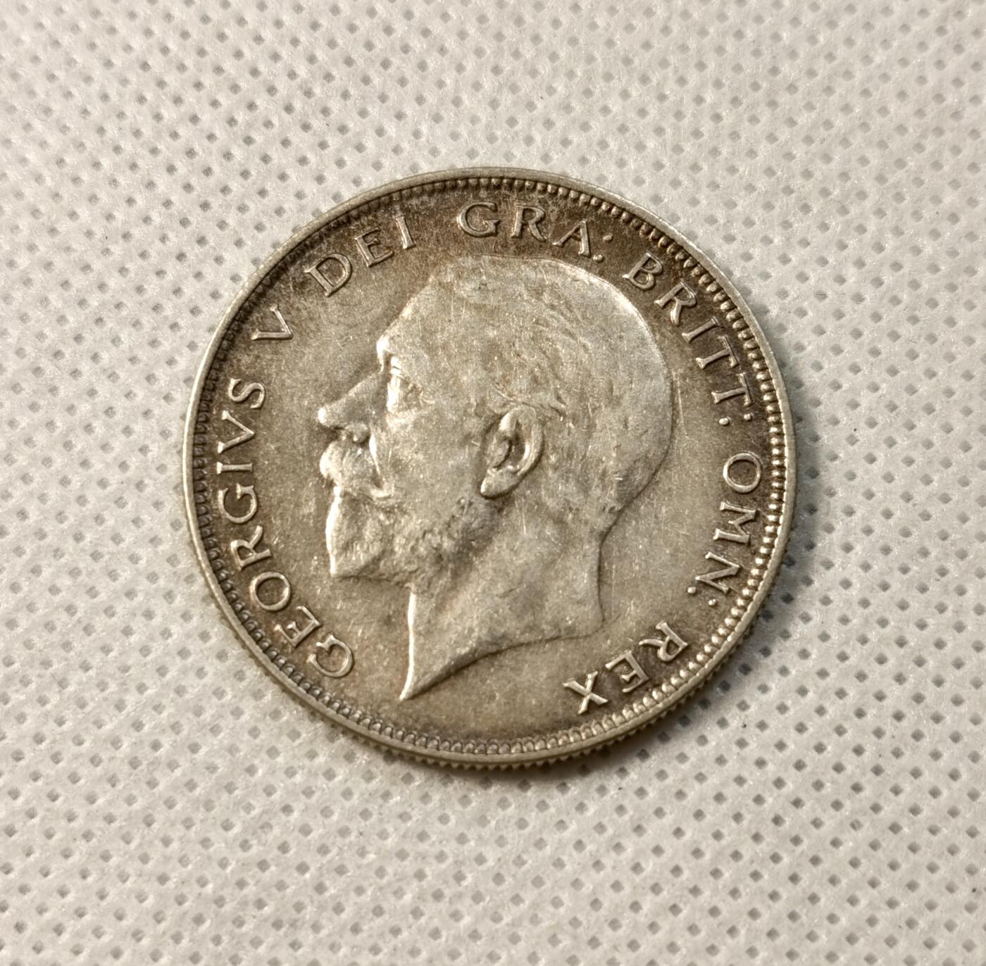 甄臻铺-世界币章拍卖（第32期），送拍享返佣金等优惠多多 英国 1928年 乔治五世 半克朗银币 味道彩币 MS品相