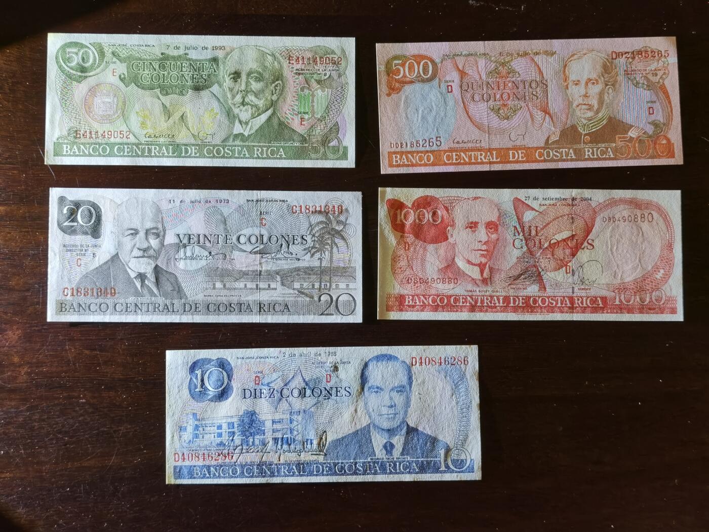 甄臻铺-世界币章拍卖（第32期），送拍享返佣金等优惠多多 哥斯达黎加10、20、500、1000科朗