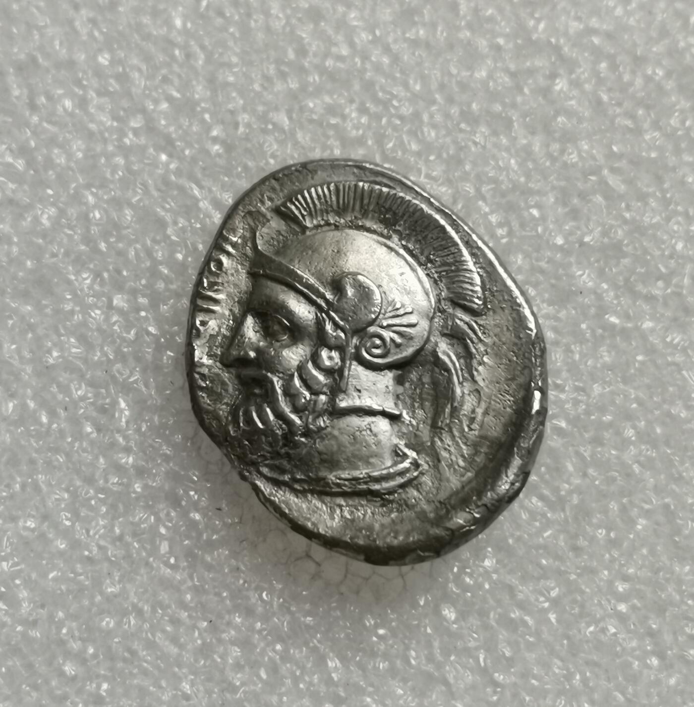 瓶子🏺第206期拍卖会  古希腊西里西亚塔尔苏斯城背面狮盔大力神正面像银币 公元前380-前373年西里西亚的波斯总督法纳巴卓思发行  稀少大力神  一般都是水仙女的图案