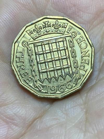 2025年第八十六场(总第一百一十二场）外国好品散币(免佣金) - 好品–英国🇬🇧1966年3便士(伊丽莎白二世青年桂冠，第二版)
