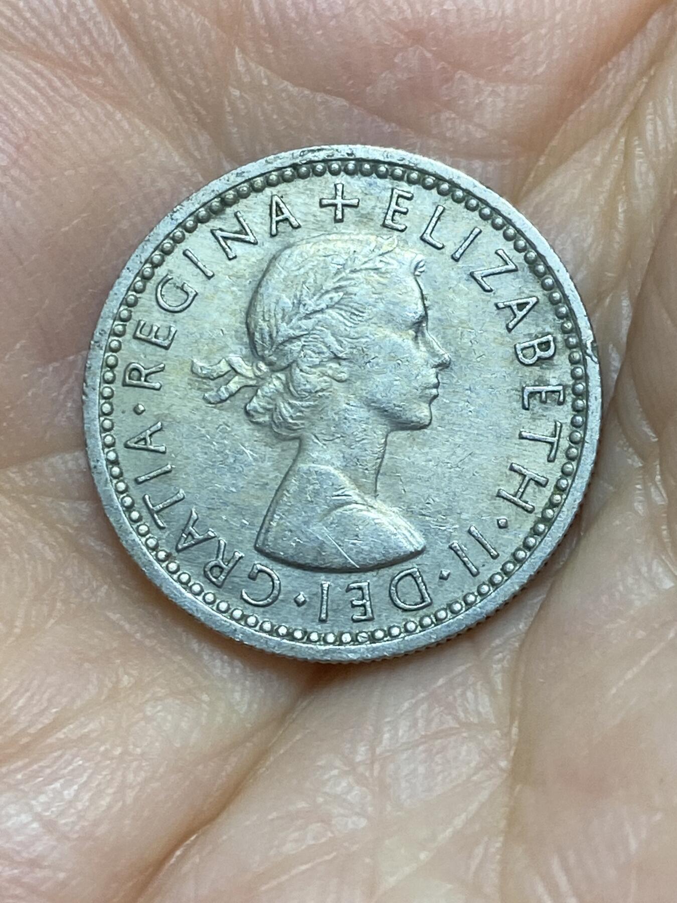 2025年第八十六场(总第一百一十二场）外国好品散币(免佣金) 英国🇬🇧1963年6便士(伊丽莎白二世青年桂冠第二版)