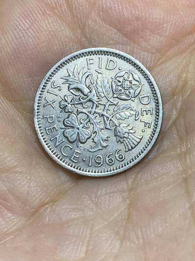 2025年第八十六场(总第一百一十二场）外国好品散币(免佣金) - 英国🇬🇧1966年6便士(伊丽莎白二世青年桂冠第二版)