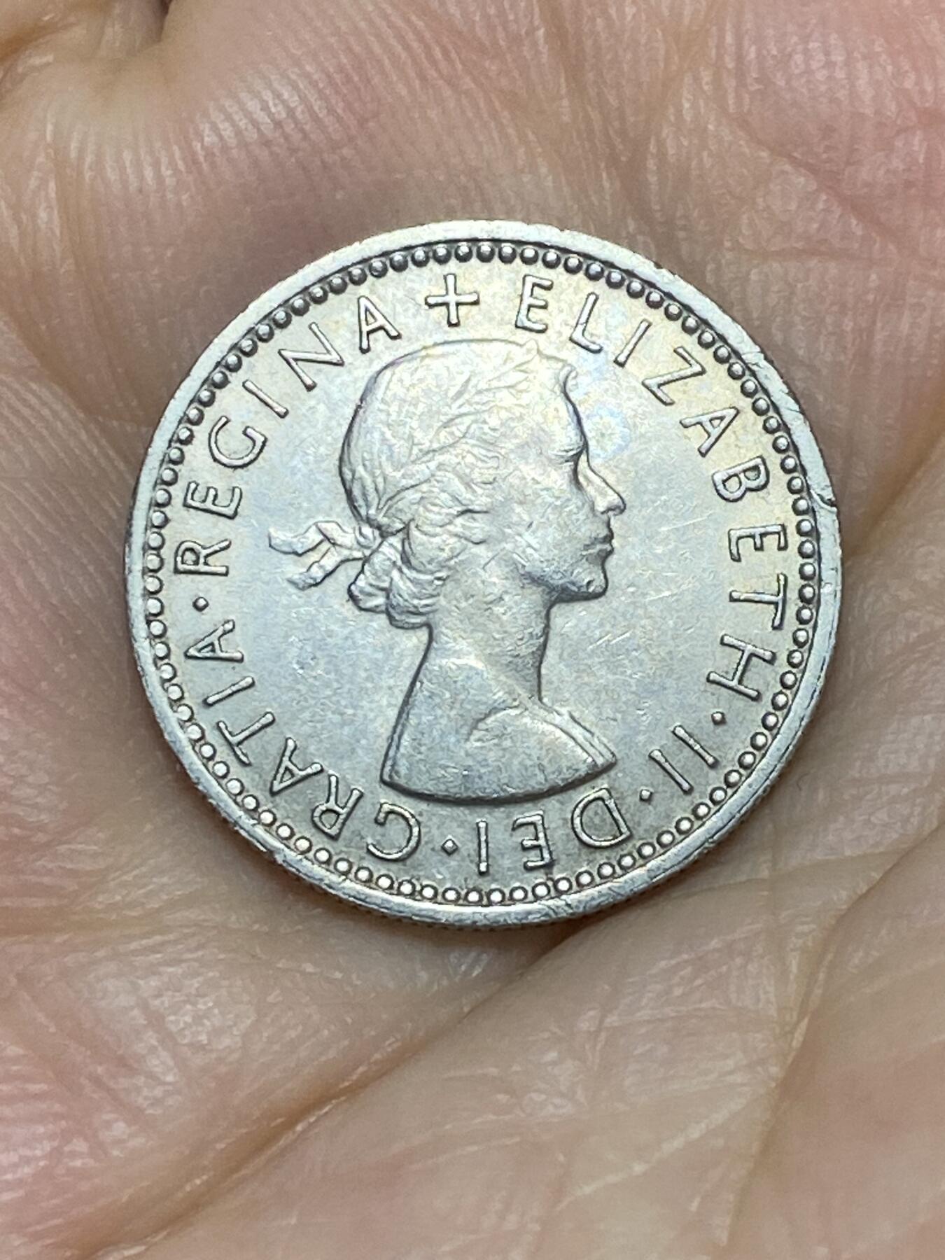 2025年第八十六场(总第一百一十二场）外国好品散币(免佣金) 英国🇬🇧1962年6便士(伊丽莎白二世青年桂冠第二版)