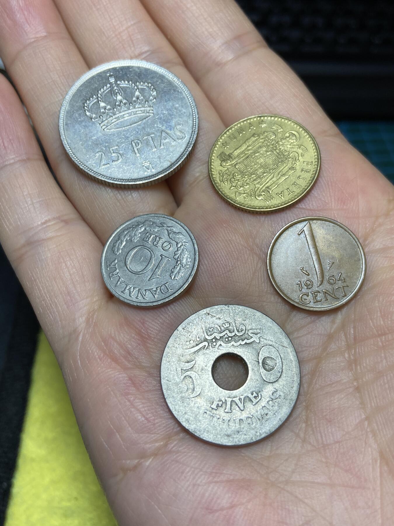 2025年第八十六场(总第一百一十二场）外国好品散币(免佣金)