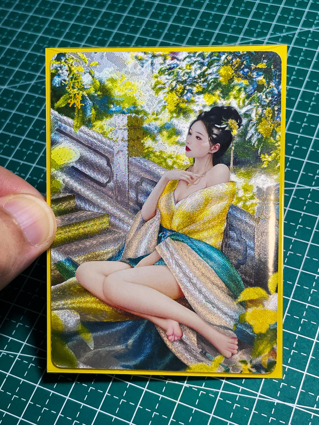 【关注参拍有赠卡】显眼宝30期  燎原卡牌 十二花神粗闪散配 绿珠一张 粗闪工艺  63*88