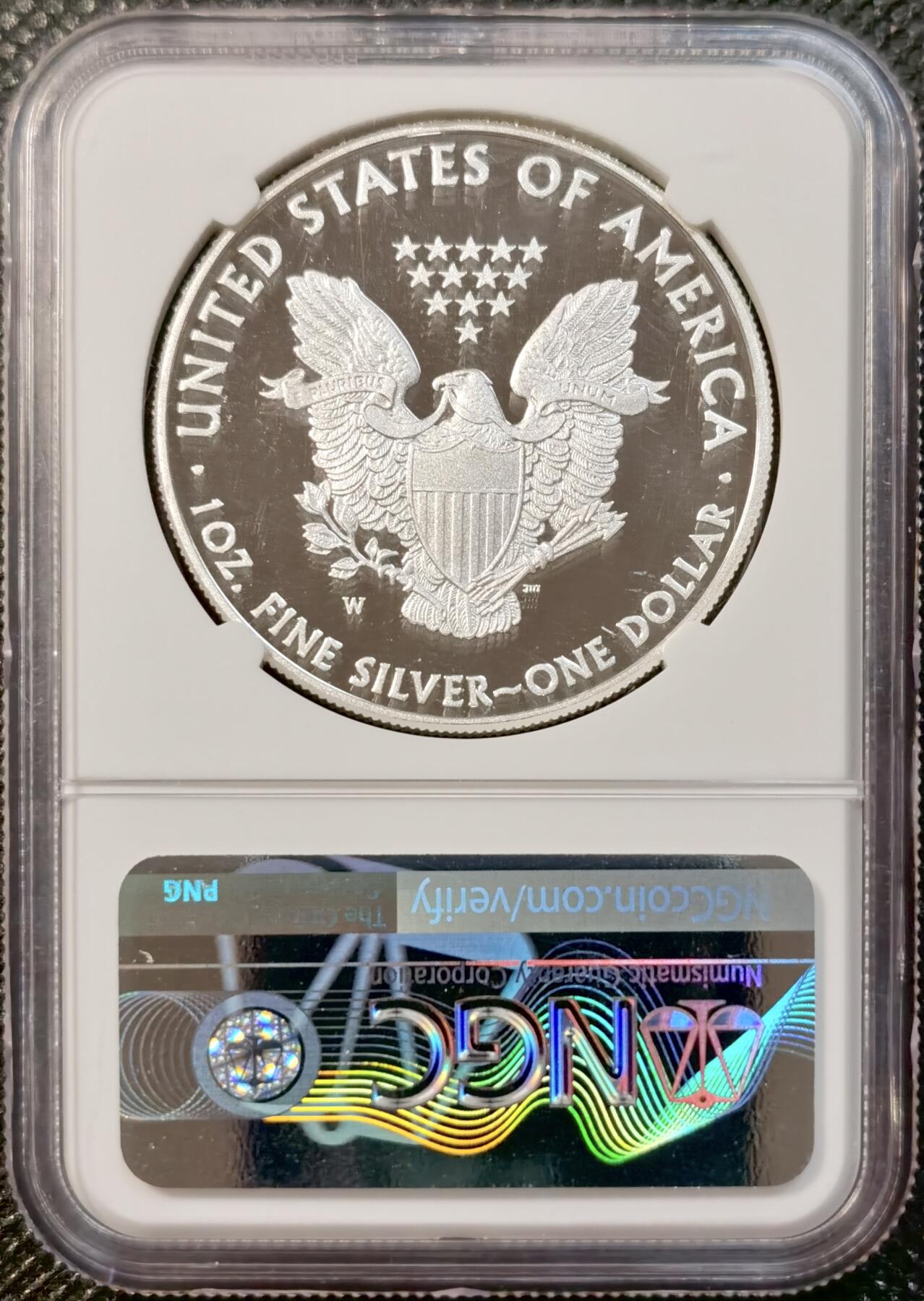 甄臻铺-世界币章拍卖（第32期），送拍享返佣金等优惠多多 NGC-PF69UC 2011美国一美元行走女神精制银币，银价持续暴涨，入手好时机