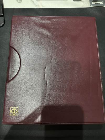 《外钞收藏家》第五百六十四期（本期精选多个稀缺品种，欢迎参加）（本平台长期征集拍品、欢迎藏友们联系合作） - 德国灯塔3格 裸币收藏册 基本没有使用 近全新