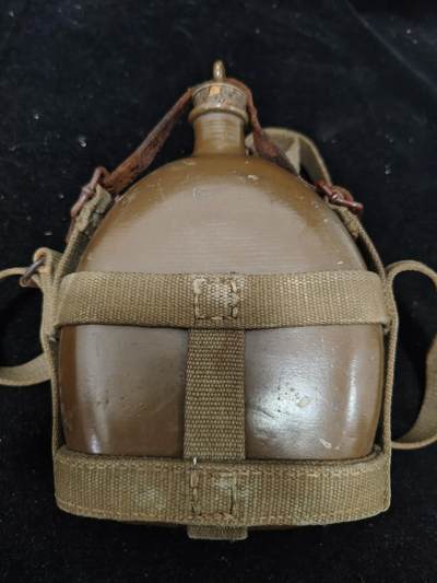 0元起拍勋章 第292期 咸鱼国勋章拍卖专场 9月7日（周日）下午6：00开始 原品日本战时陆军水壶 1942年产