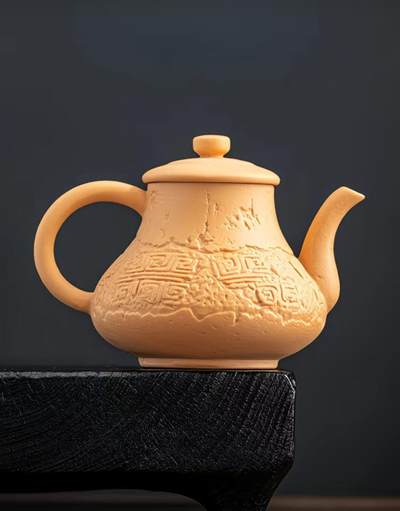 黄段泥精品手工壶具 - 黄金段泥半手工回纹茶壶