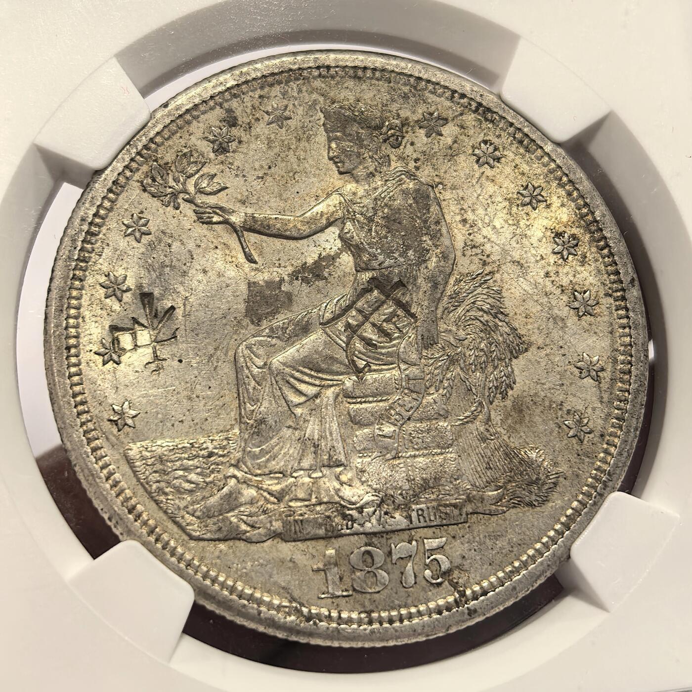 博洋堂世界钱币拍卖第137期（全场包邮） NGC CHOPMARKED 美国贸易银1875s UNC品相，“和”等几个清晰戳记，作为早期在华流通银币，戳记清晰底板完美的少见。