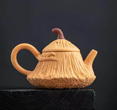黄段泥精品手工壶具 - 黄金段泥高档紫砂壶大师级手工浮雕莲蓬单壶