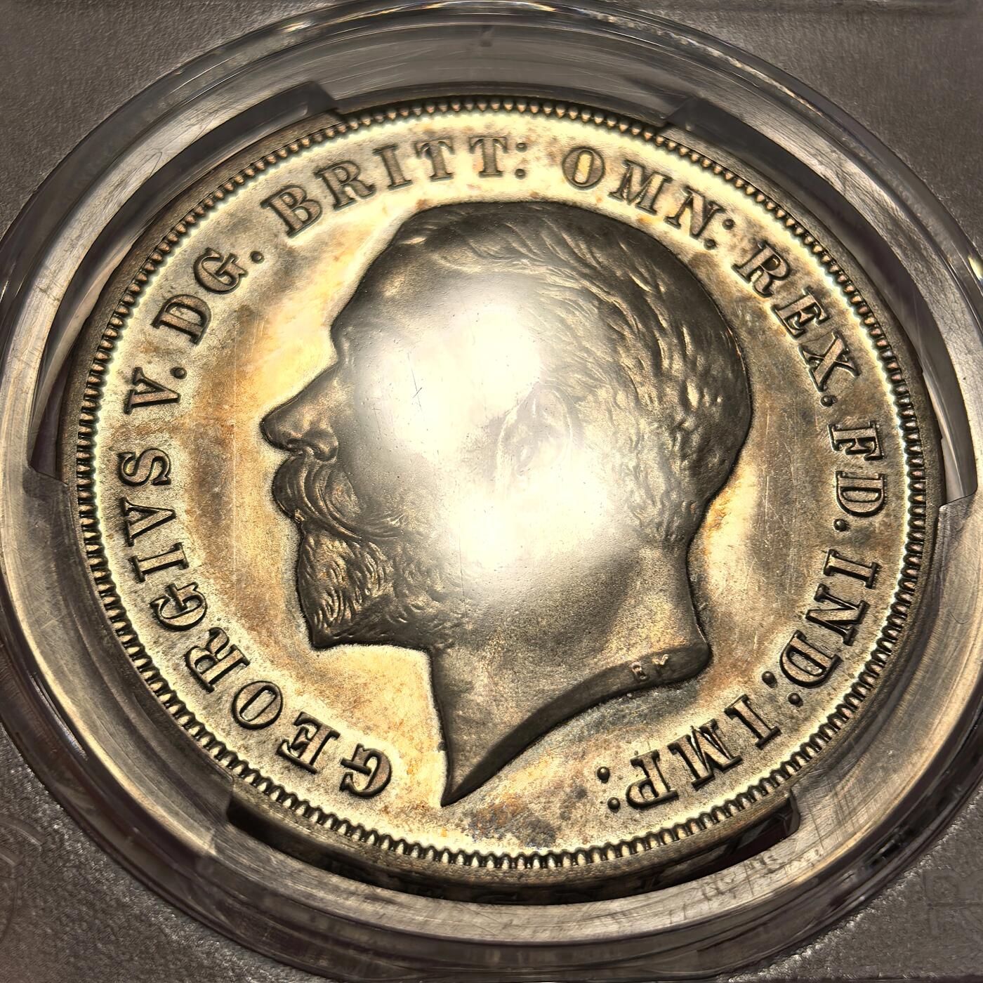 博洋堂世界钱币拍卖第137期（全场包邮） PCGS PR64CAM 英国1935年乔六精制木马剑，浮雕版，铸量2500枚，原盒送评，人像犀利，背面图案深刻，难得一见，错过不再有！带原盒