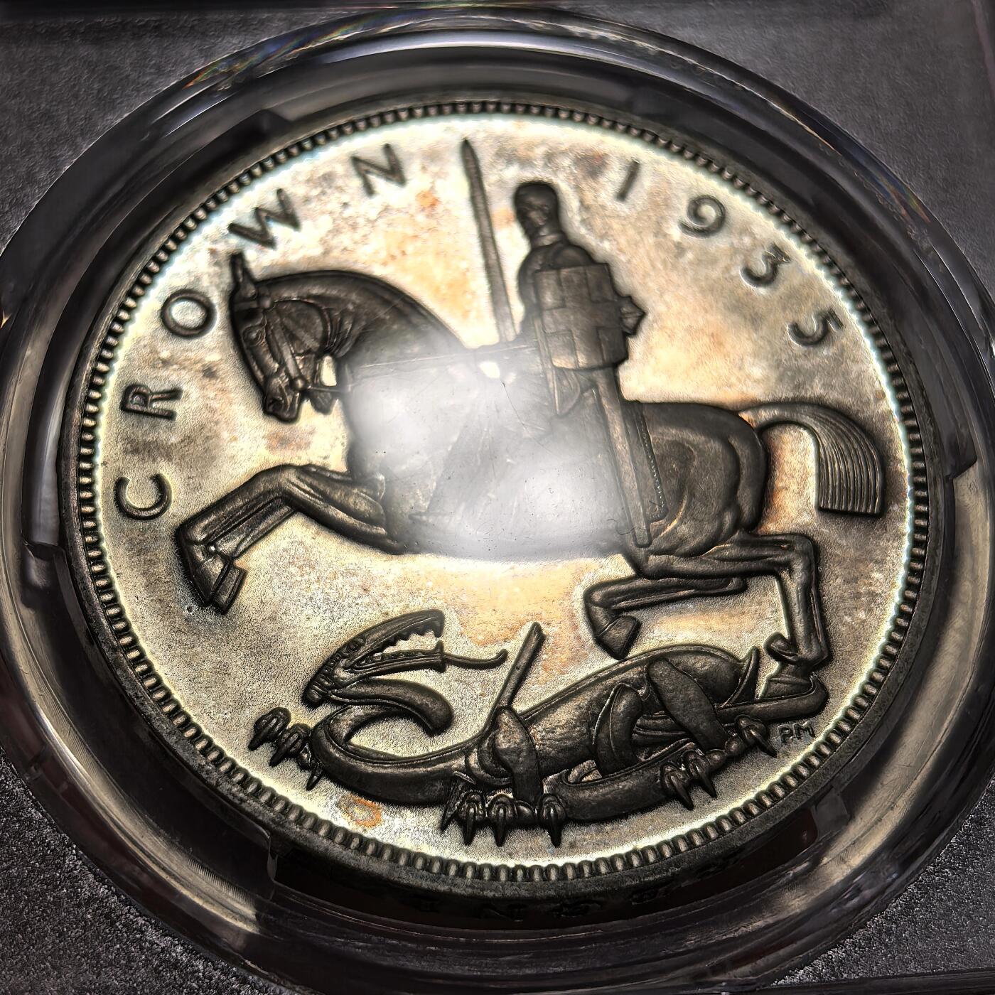 博洋堂世界钱币拍卖第137期（全场包邮） PCGS PR64CAM 英国1935年乔六精制木马剑，浮雕版，铸量2500枚，原盒送评，人像犀利，背面图案深刻，难得一见，错过不再有！带原盒