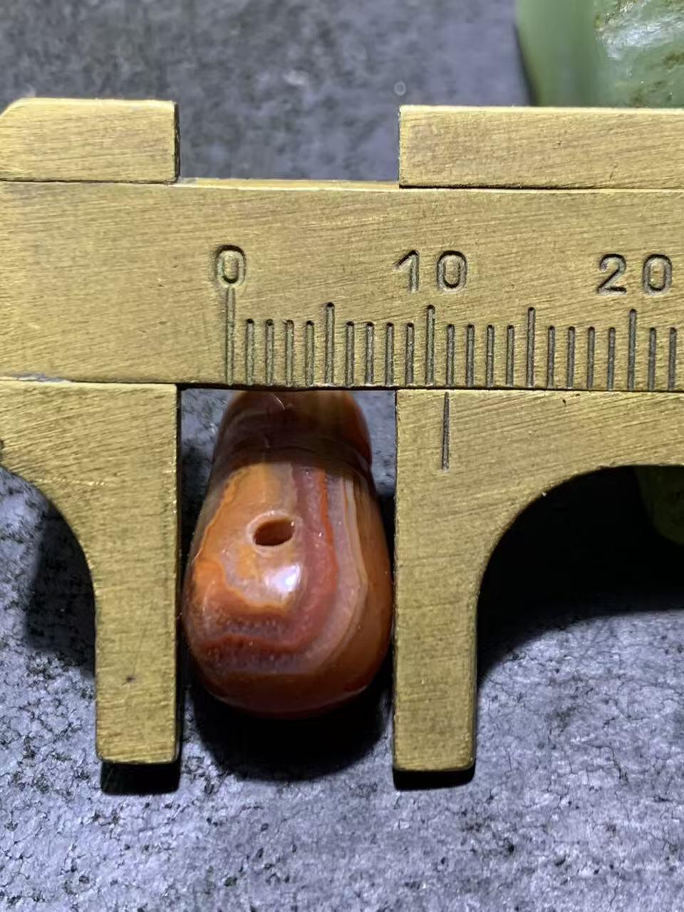 精美冻料冰飘北漂战国红玛瑙随形一体佛头三通一个