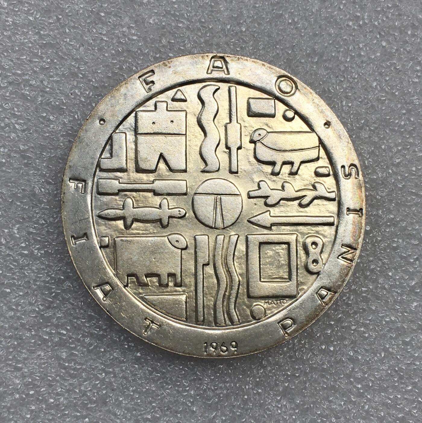 世界钱币专场拍卖 原光好品1969年乌拉圭1000比索银币 25克 90%银