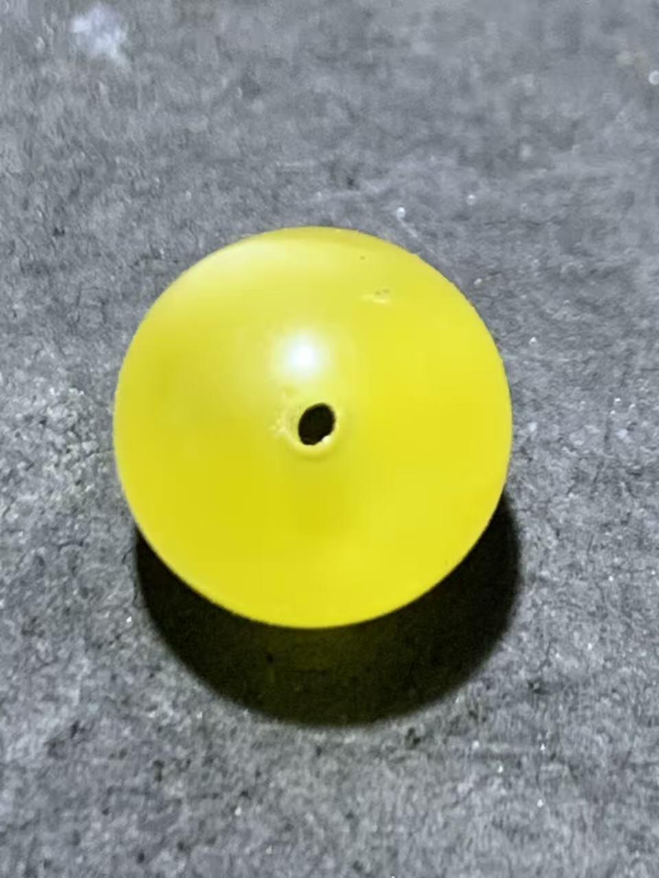天然俄料原矿蜜蜡圆珠一颗