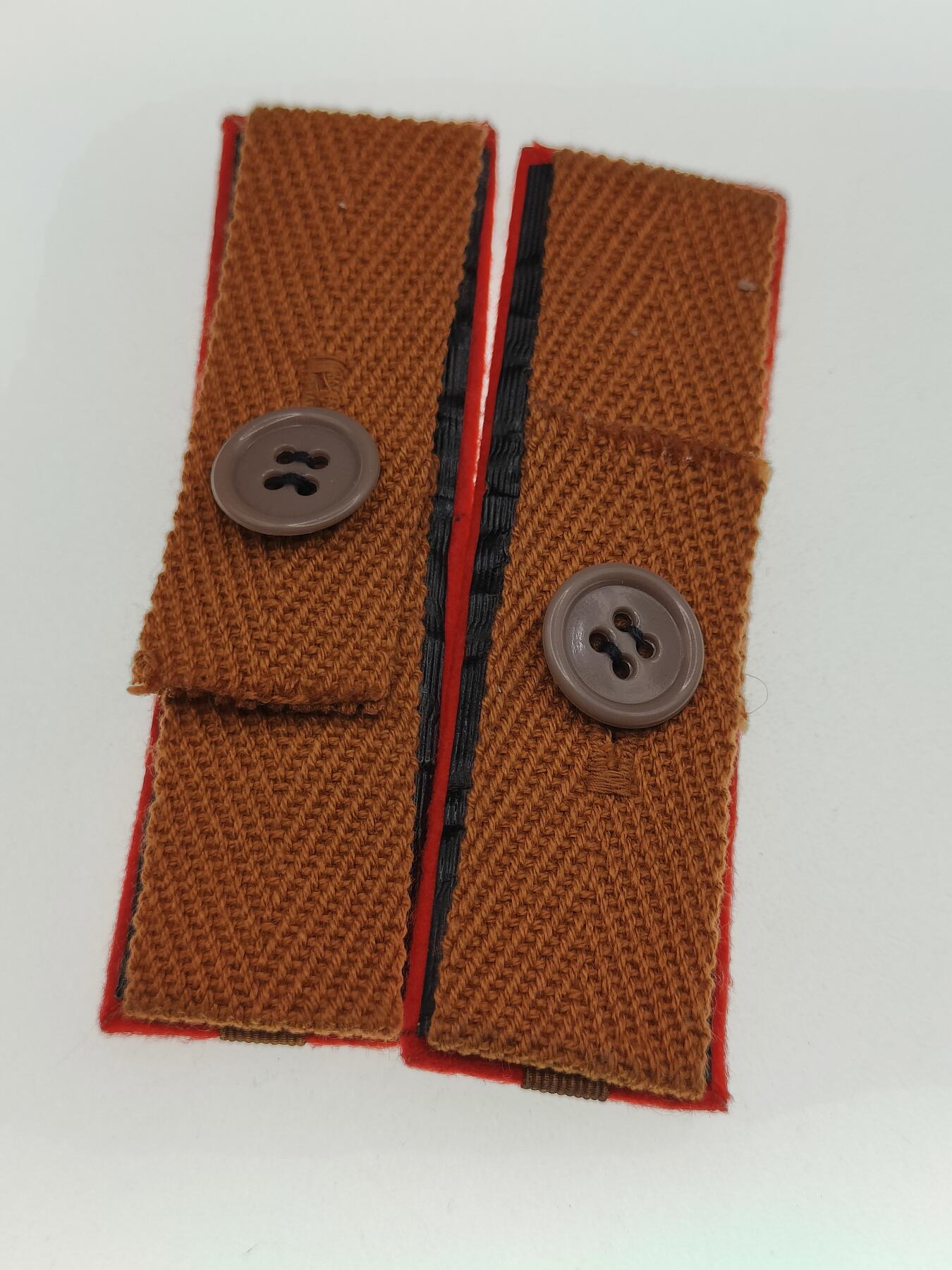 0元起拍勋章 第292期 咸鱼国勋章拍卖专场 9月7日（周日）下午6：00开始 复制品昭五下士官肩章