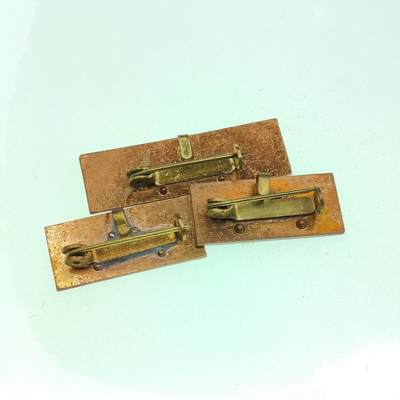 0元起拍勋章 第292期 咸鱼国勋章拍卖专场 9月7日（周日）下午6：00开始 东德劳动奖章上挂一组