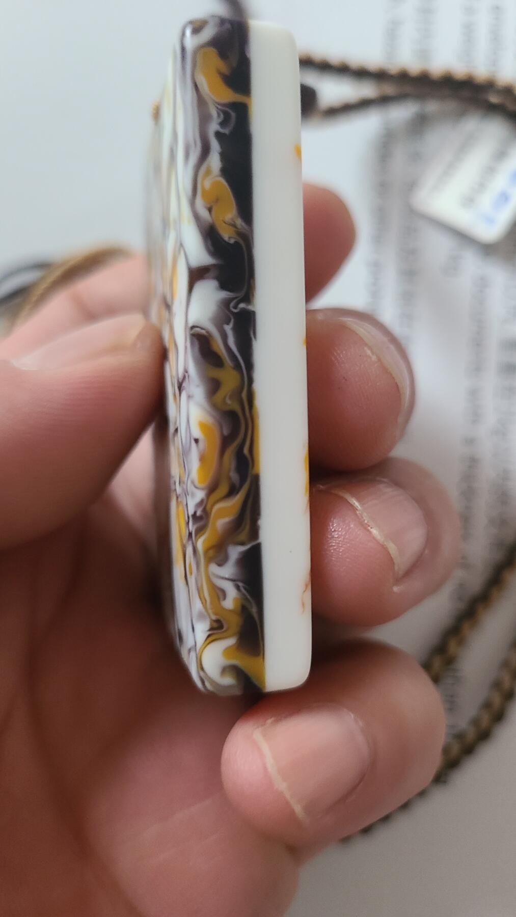 越南芽庄雷击玉化瘤疤白棋吊坠