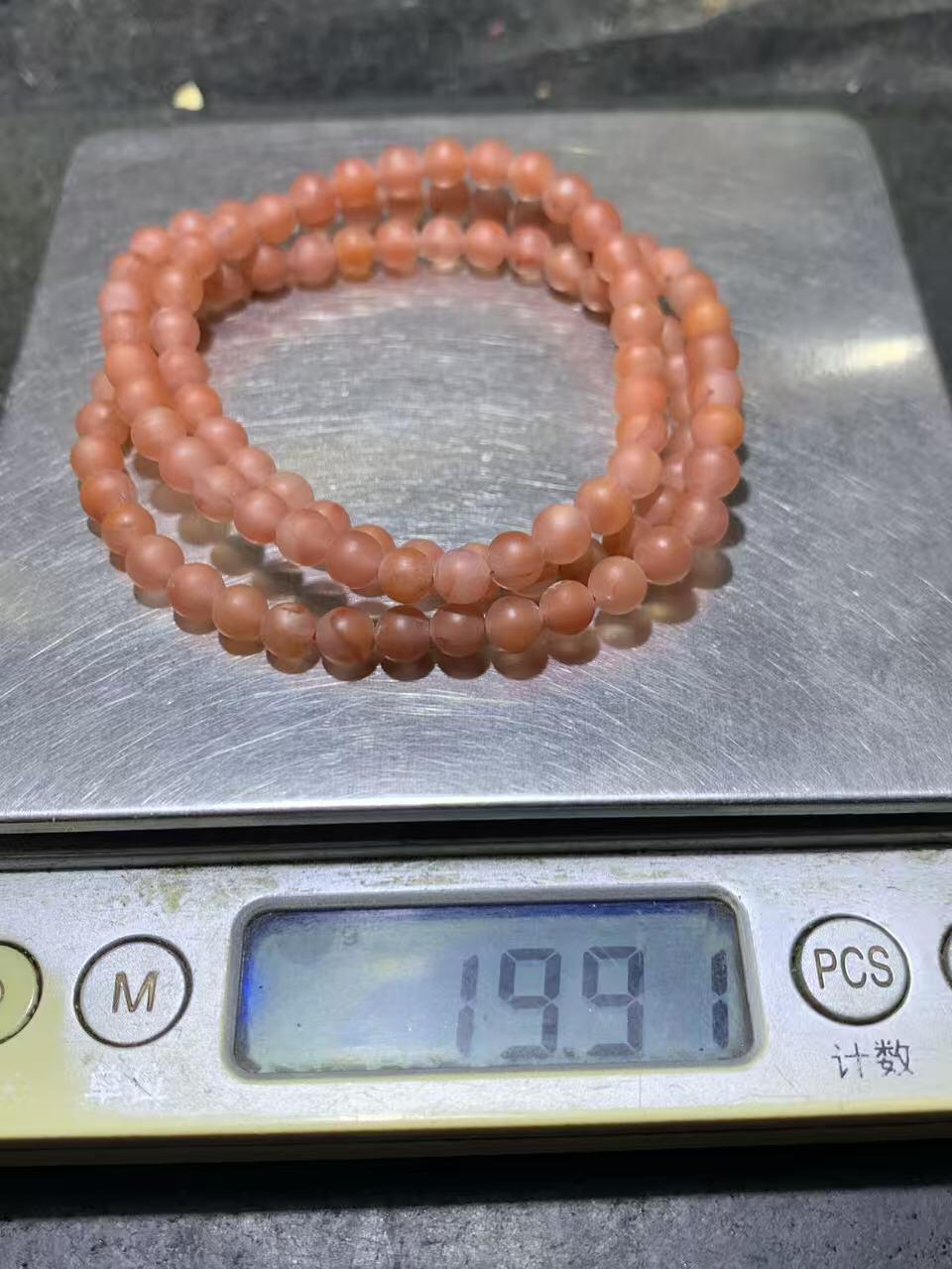 精美冰粉高润度保山南红亚光多圈手串一条