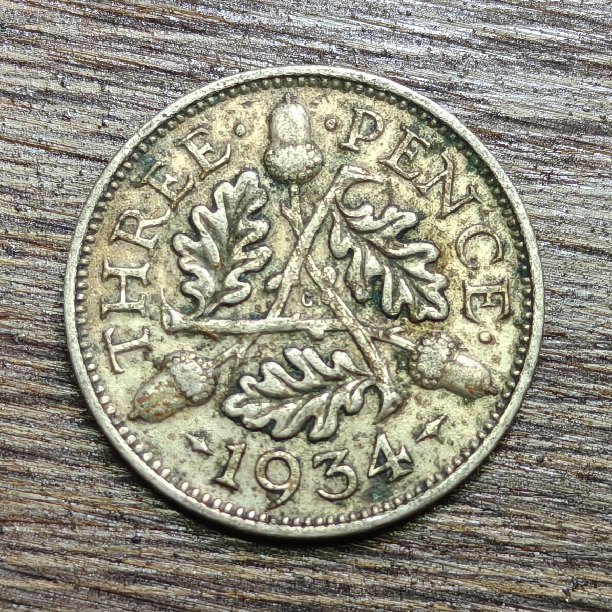 【铜匠收藏】★第130加场★精品币章场，200包邮，不满200.支付运费5元。《接受代拍 代送NGC评级》 英国 1934年 3便士 银币 乔治五世