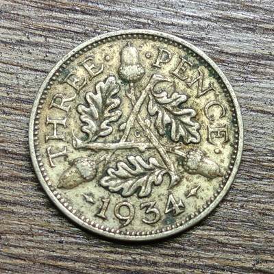 【铜匠收藏】★第130加场★精品币章场，200包邮，不满200.支付运费5元。《接受代拍 代送NGC评级》 - 英国 1934年 3便士 银币 乔治五世