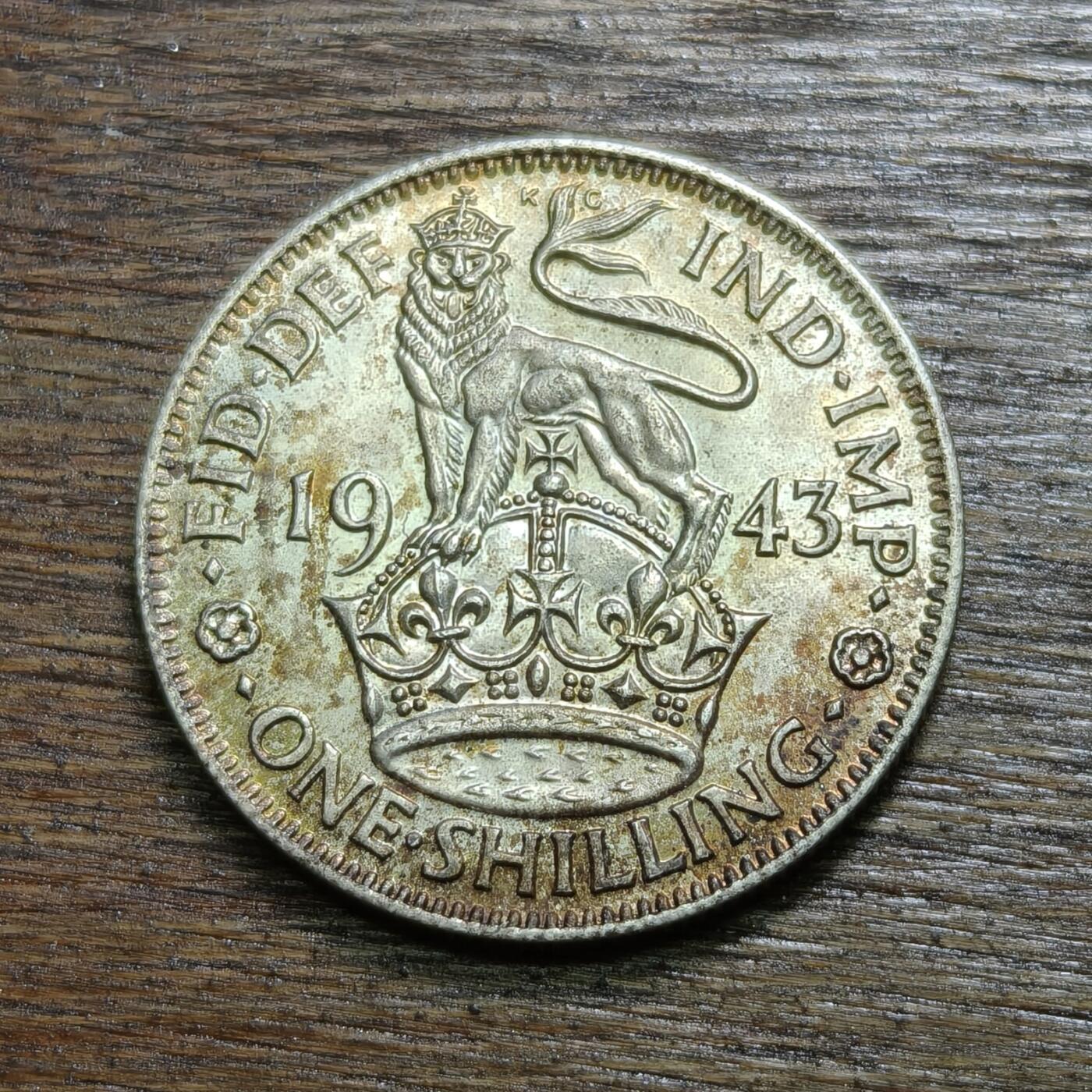 【铜匠收藏】★第130加场★精品币章场，200包邮，不满200.支付运费5元。《接受代拍 代送NGC评级》 英国 1943年 乔治六世 1先令 英格兰卧狮 银币