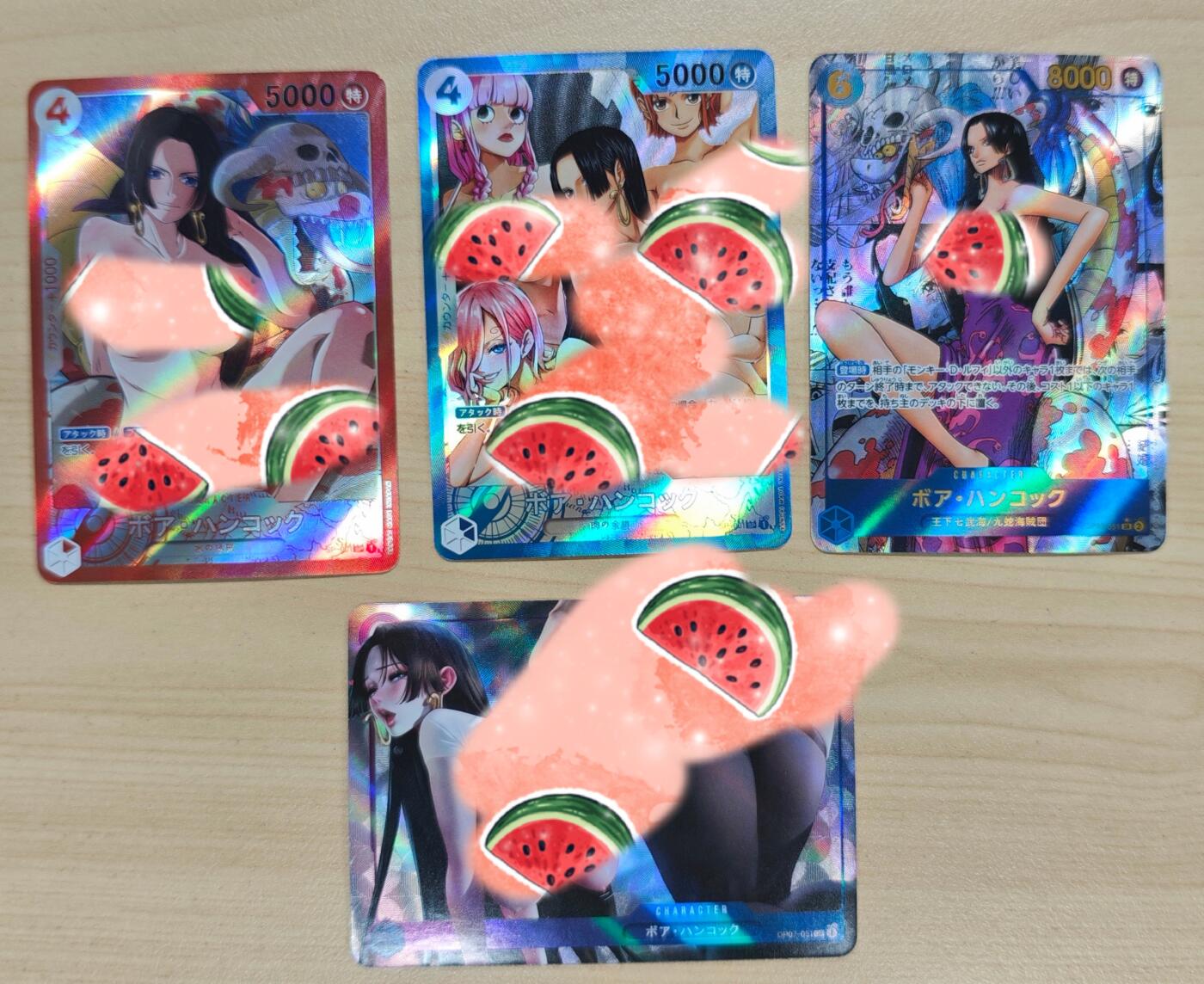 花开卡拍第37期（9月7号周日截拍，品控勿拍!!!拍品不寄存，运费5元，自制卡难免瑕疵，可能存在轻微撞角爆边等出厂瑕疵，品控介意勿拍！） 殿兔卡牌特藏 海贼王女帝 折光霞闪 4张