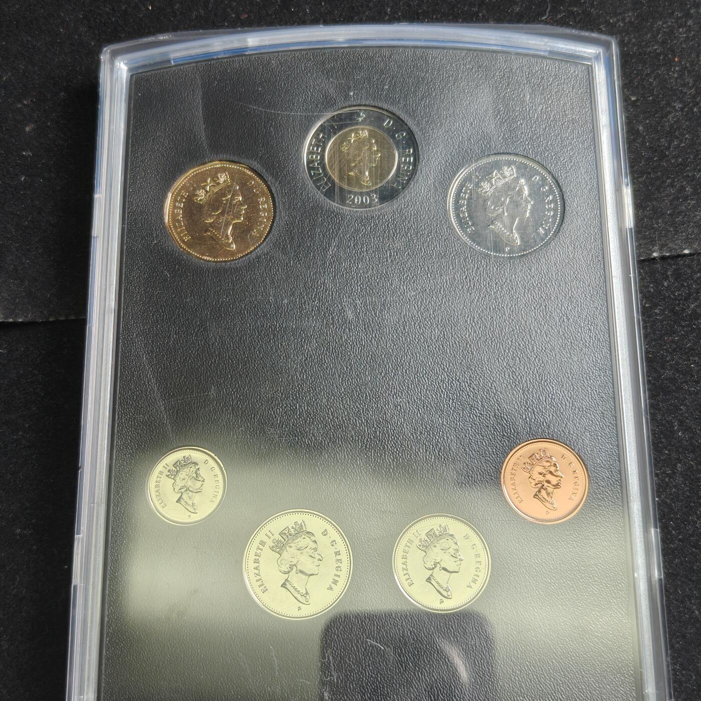 【铜匠收藏】★第125加场★精品币章场，200包邮，不满200.支付运费5元。《接受代拍 代送NGC评级》 加拿大 2003年 精制套币 带2元双色币 共七枚