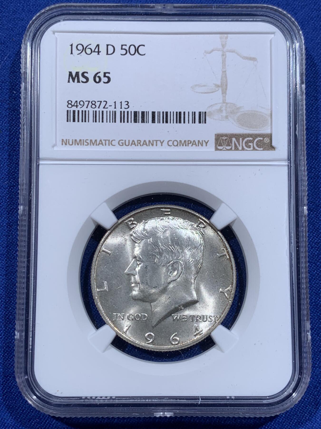《竞宝斋》第416场 周日，周一，2场连拍 （全场包邮） NGC MS65 美国1964年肯尼迪半美元 两面转光 品相很不错 900高银版本