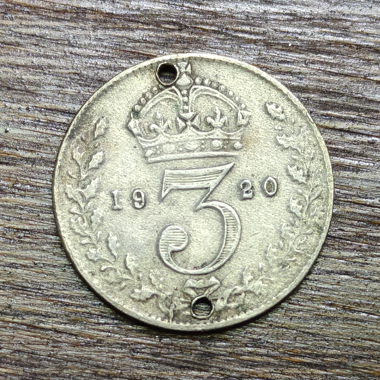 【铜匠收藏】★第130加场★精品币章场，200包邮，不满200.支付运费5元。《接受代拍 代送NGC评级》 英国 1920年 乔治五世 3便士 银币