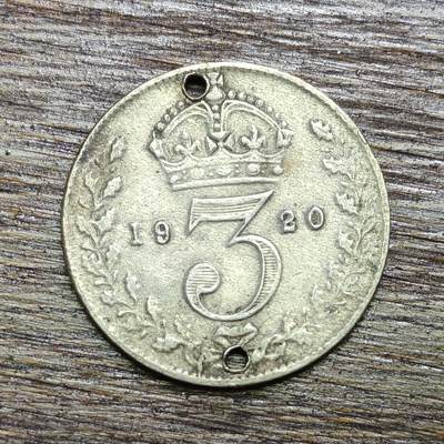 【铜匠收藏】★第130加场★精品币章场，200包邮，不满200.支付运费5元。《接受代拍 代送NGC评级》 - 英国 1920年 乔治五世 3便士 银币