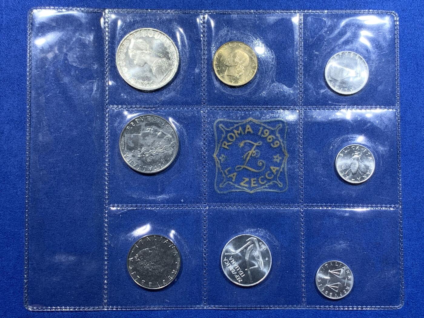 《竞宝斋》第416场 周日，周一，2场连拍 （全场包邮） 意大利1969年8枚装套币，含1枚500里拉帆船美女银币，银币11克，0.835银。