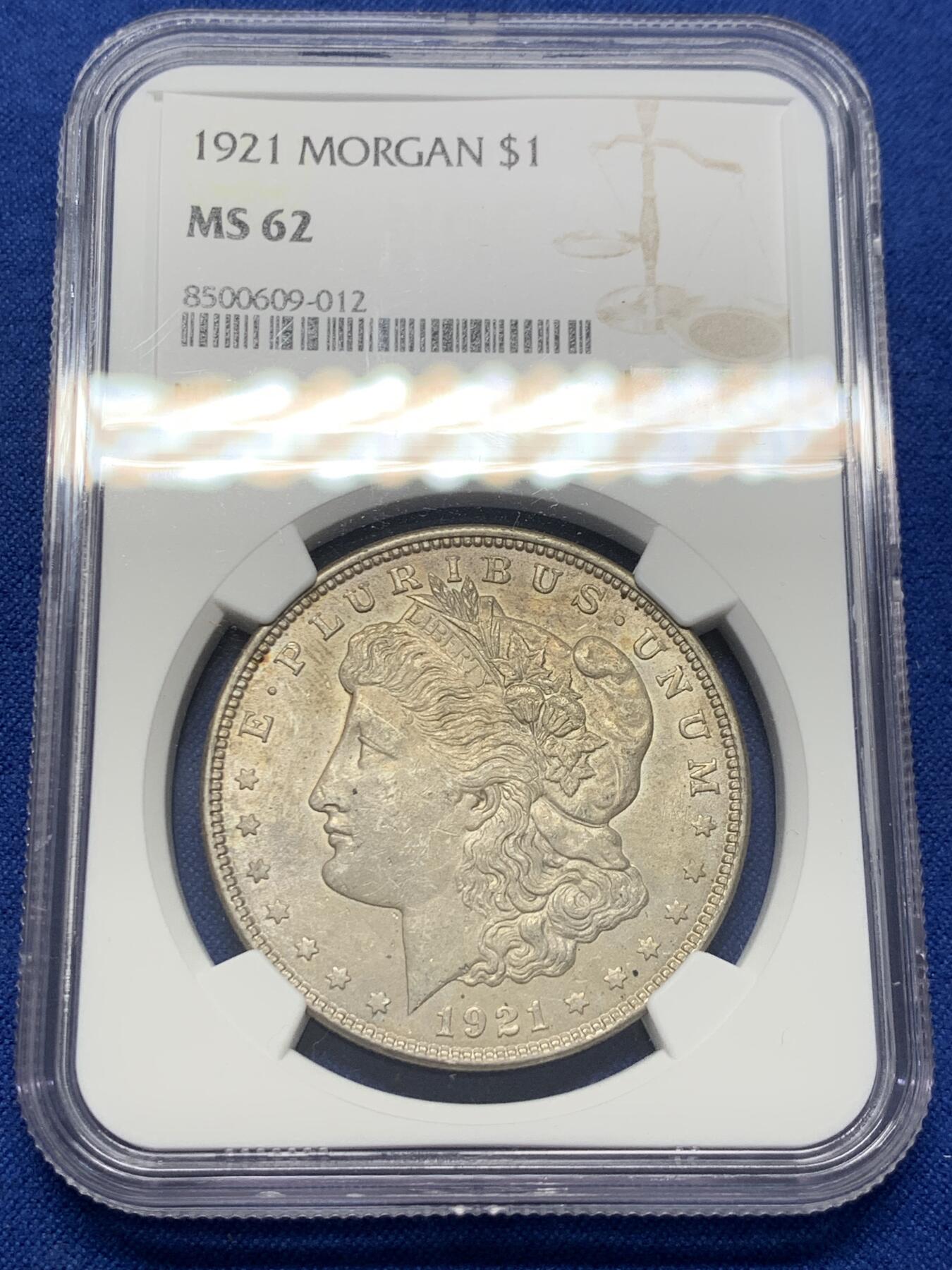 《竞宝斋》第416场 周日，周一，2场连拍 （全场包邮） NGC MS62 美国1921年摩根一美元银币
