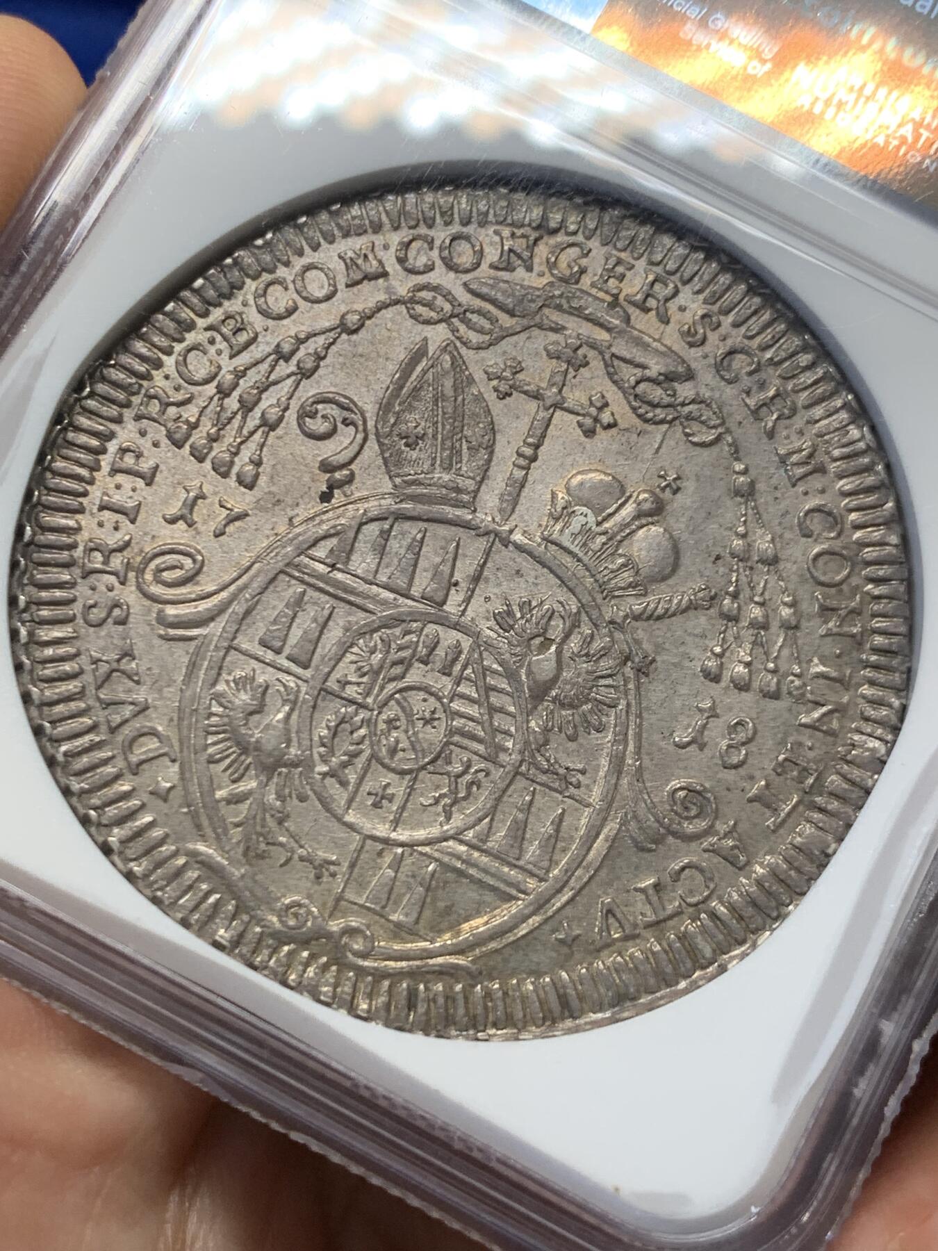 《竞宝斋》第416场 周日，周一，2场连拍 （全场包邮） 唯一冠军分 NGC MS63 神圣罗马帝国 1718波西米亚王国 奥洛穆茨主教区 泰勒流通大银币 首年